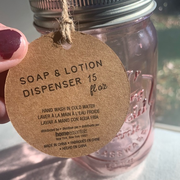 Pink glass mason jar soap lotion dispenser - Picture 2 of 4